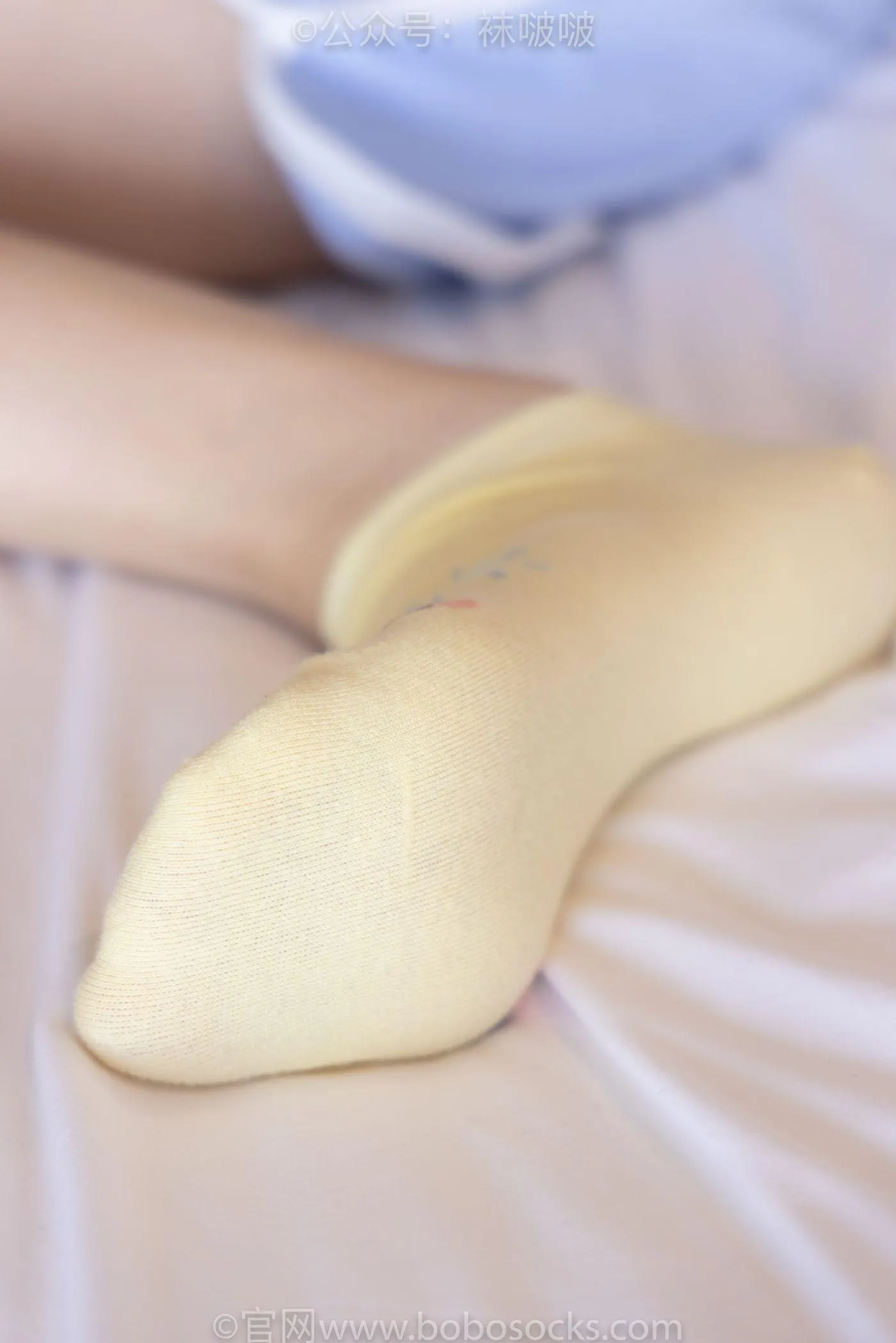 [BoBoSocks袜啵啵]NO.081 稚予- AJ、浅黄色短棉袜、浅蓝色短棉袜、裸足（花絮版） [145P]插图8